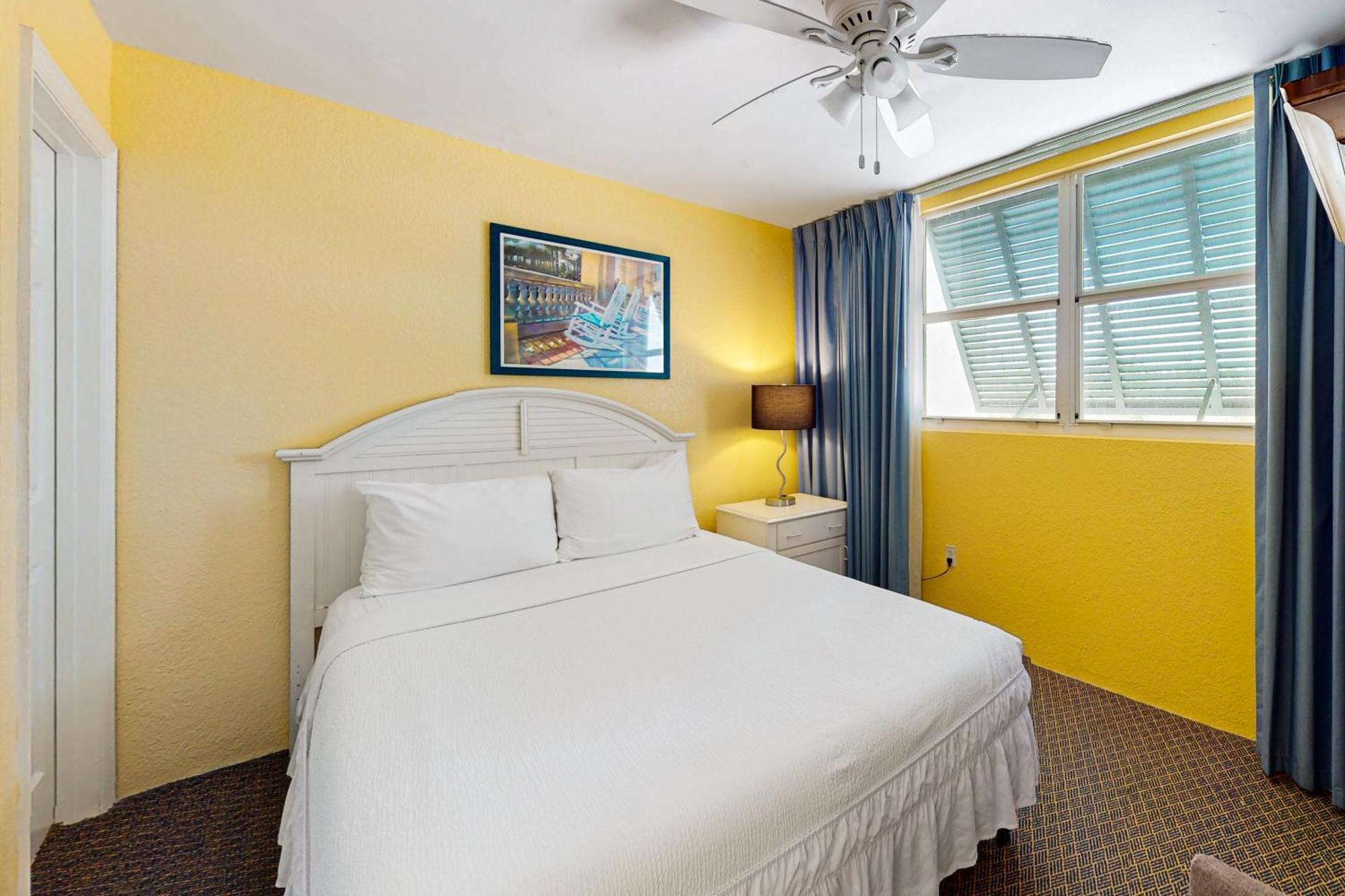 Sunrise Suites Dominican Suite #110 Key West Oda fotoğraf