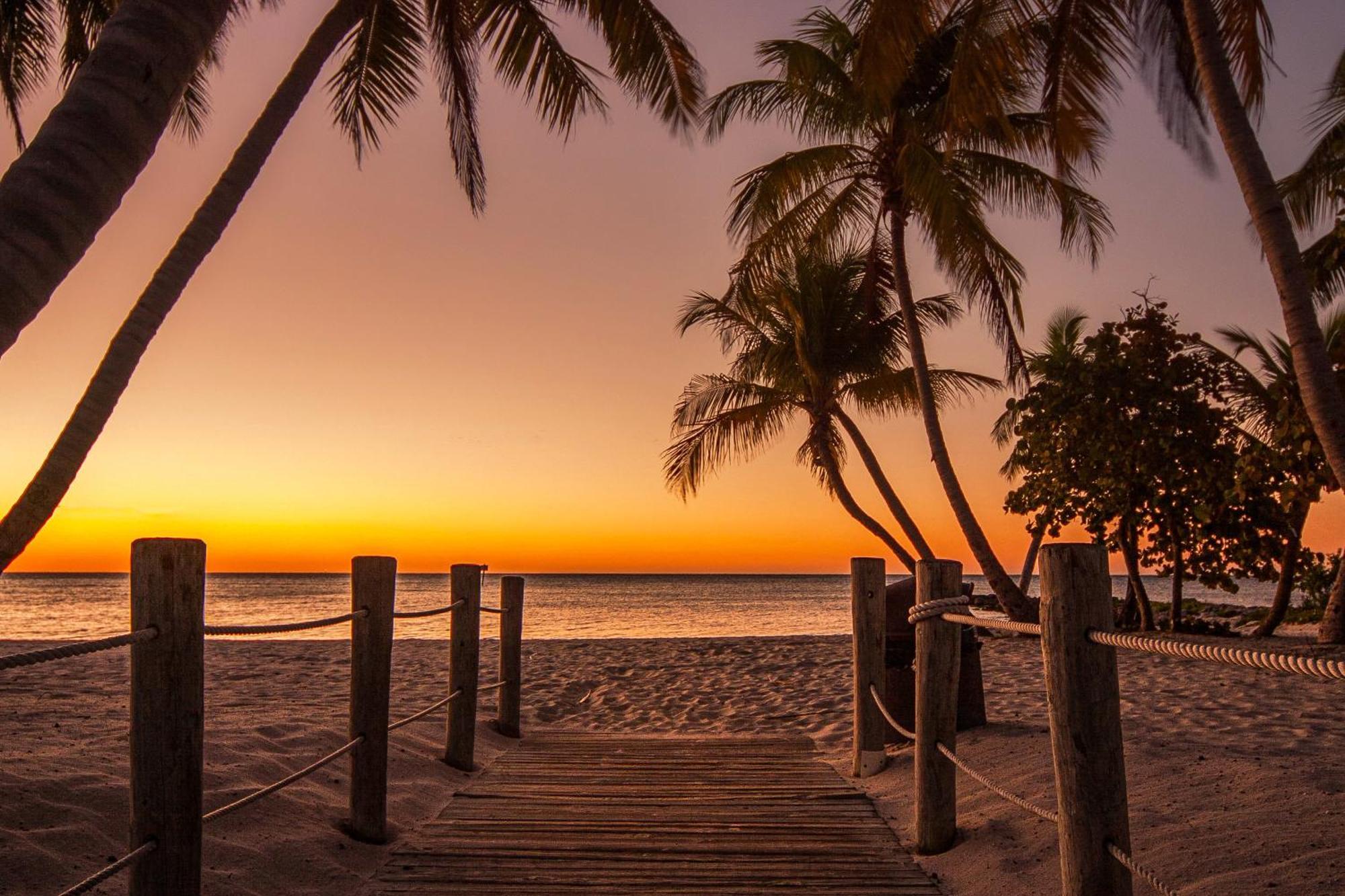 Sunrise Suites Dominican Suite #110 Key West Oda fotoğraf